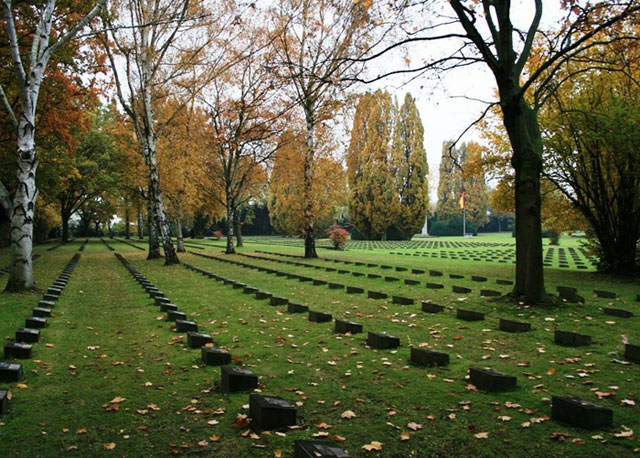 Cimitero Militare d'Onore di Francoforte sul Meno (foto di Fabrizio Corso)