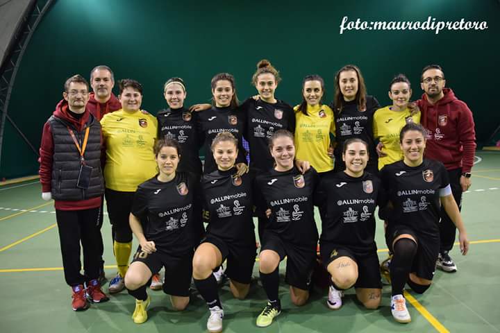 foto-squadra-77ee.jpg