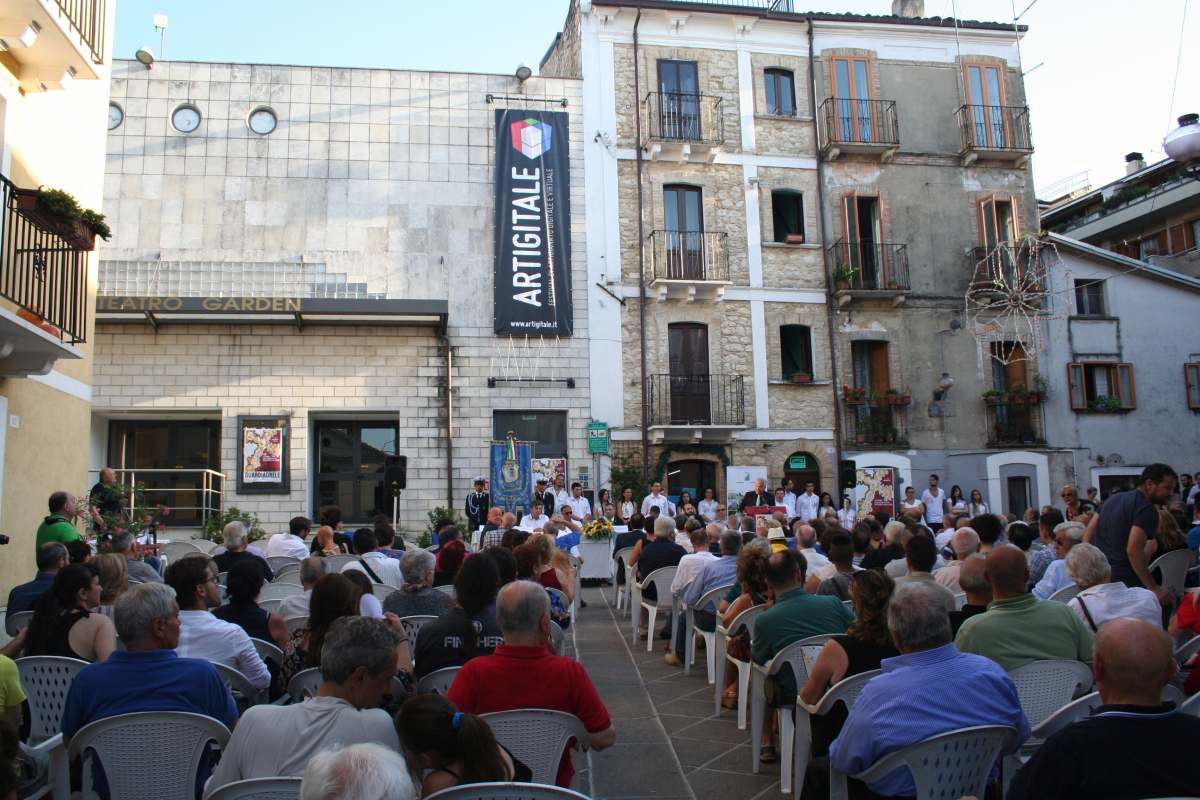 A-Guardiagrele-al-46-mostra-dellartigianato-artistico-abruzzese.jpg